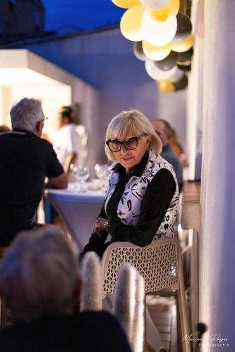 anniversaire-severine-04.08.23-176 signee