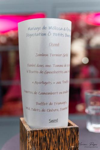 mariage-melissa-etienne signee-540